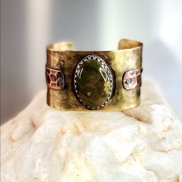 Unakite Stone Mix Metal Hand Hammered Stylish Custom Cuff Bracelet NEW - Picture 1 of 5